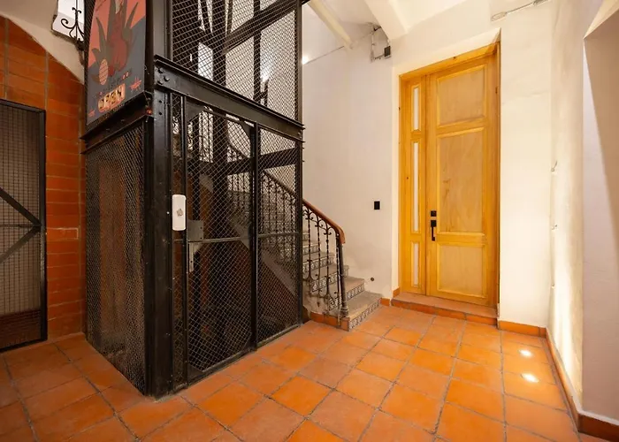 Apartment Dh1 Vip In Downtown, Location, Private Wc